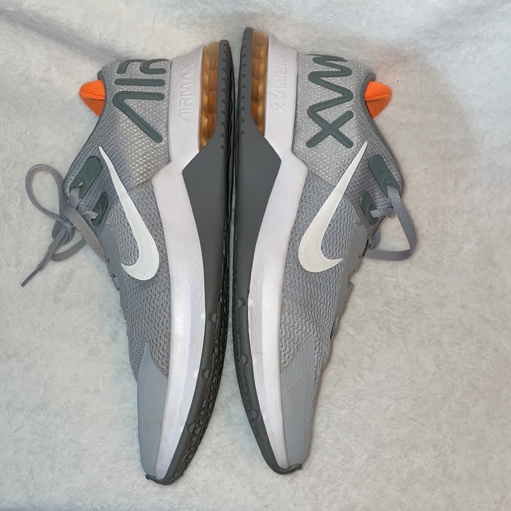 EUC Nike Air Max Alpha Trainers CW3396-007 size US men’s 13 gray/orange/white - Picture 3 of 10